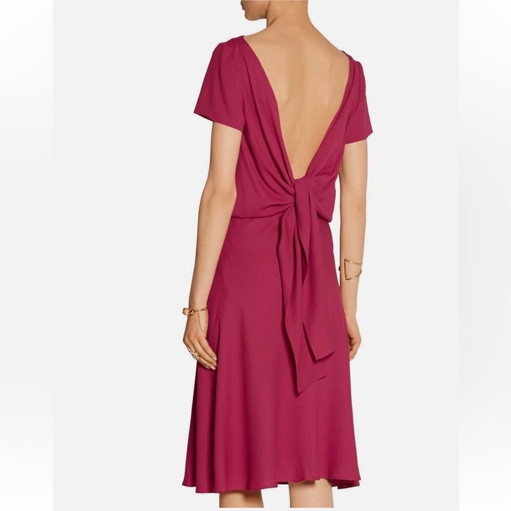GUCCI 100% silk open back short sleeve dress size 42 authentic